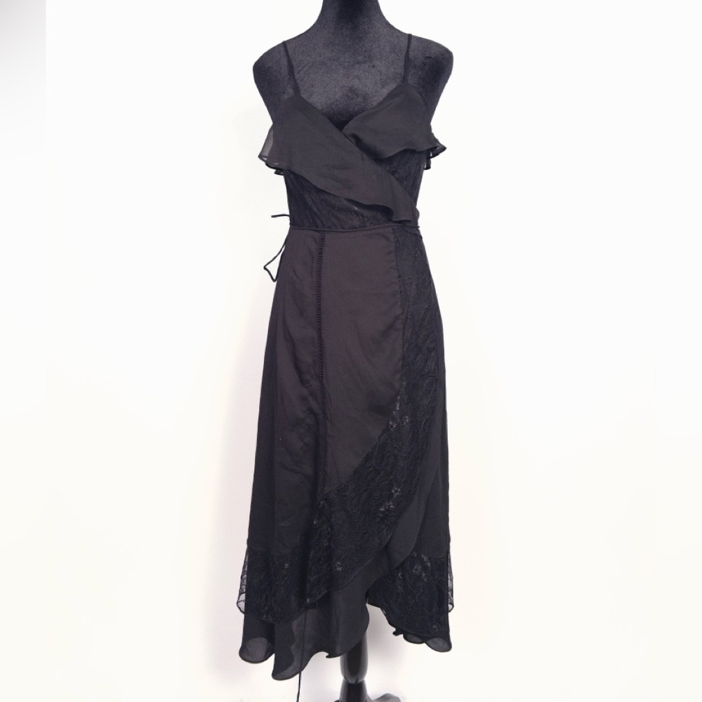 NWT Bardot Wrap Dress Size 12